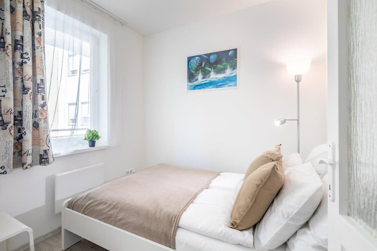 Convenient 2-Room Central Apartment Budapest Bagian luar foto